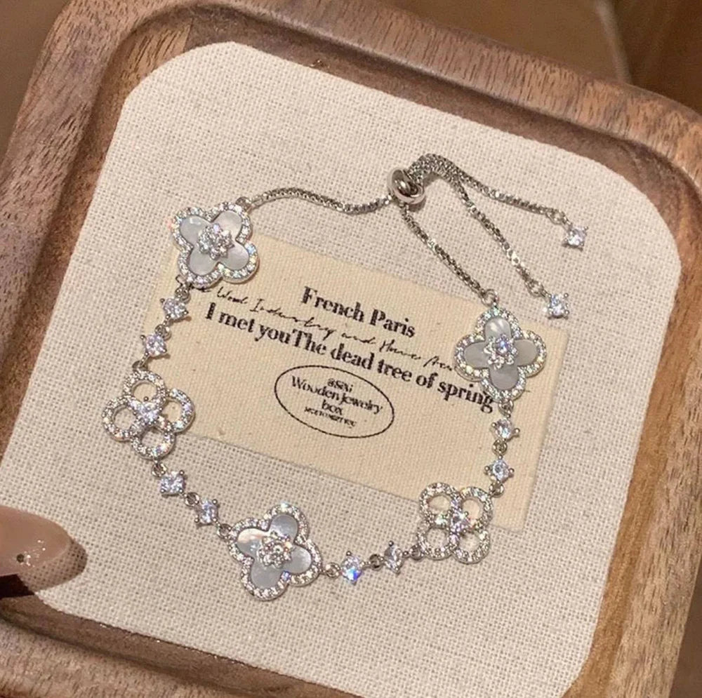 Clover Bracelet (Limited Edition)